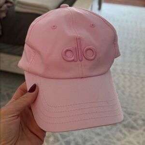 ALO Yoga Women's Soft Pink Hat